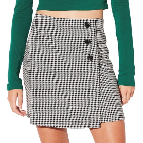 A-Line Houndstooth Mini Skirt (NWT) - Picture 5 of 6